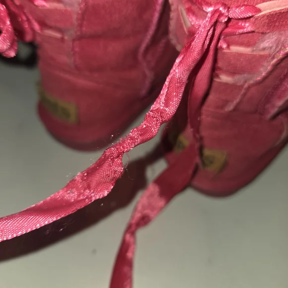 Warm Fuchsia Kids Boots - Picture 3 of 9